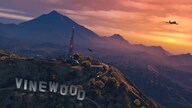 Grand Theft Auto V + Megalodon Shark Cash Card Rockstar Key RU/CIS