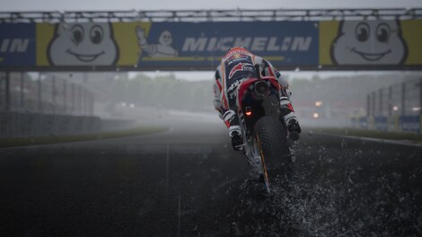 MotoGP 18 (PC) - Steam Gift - GLOBAL - 7