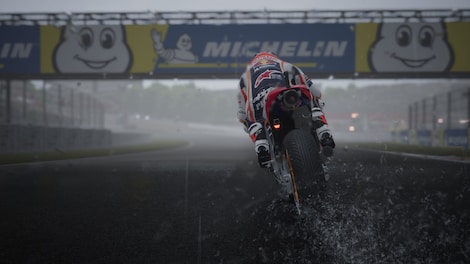 MotoGP 18 (PC) - Steam Key - CIS - 7