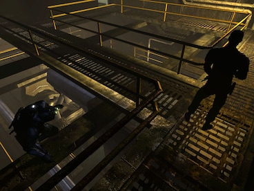 Tom Clancy's Splinter Cell Elite Echelon Edition Steam Gift CIS - 10