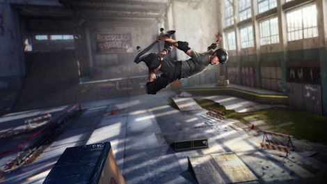 Tony Hawk's™ Pro Skater™ 1 + 2 | Cross-Gen Deluxe Bundle (Xbox Series X/S) - Xbox Live Key - GLOBAL - 2