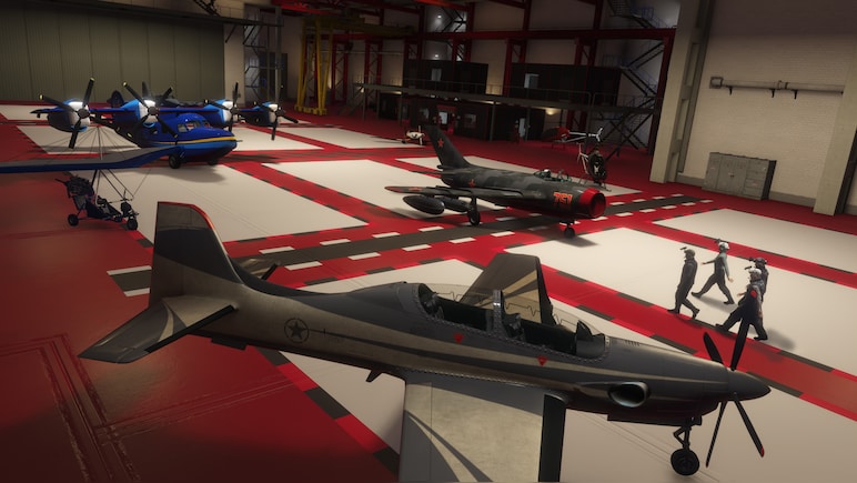 Grand Theft Auto V: Premium Online Edition & Great White Shark Card Bundle