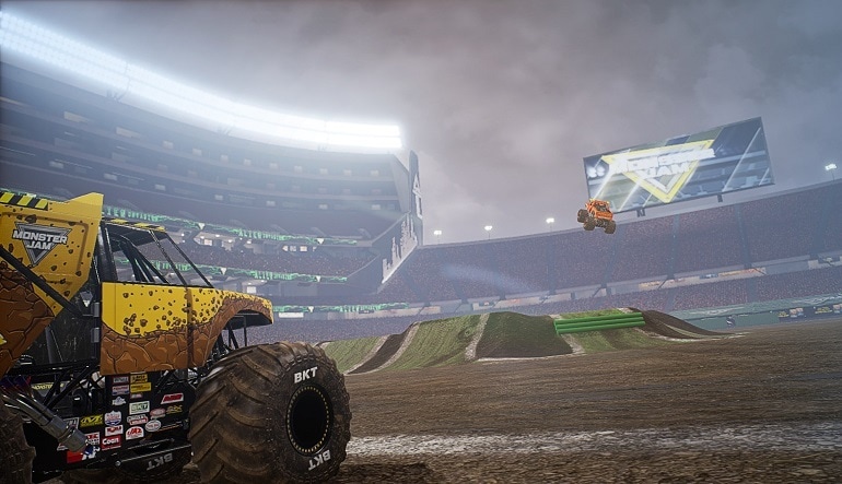 Monster Jam Steel Titans Power Out Bundle